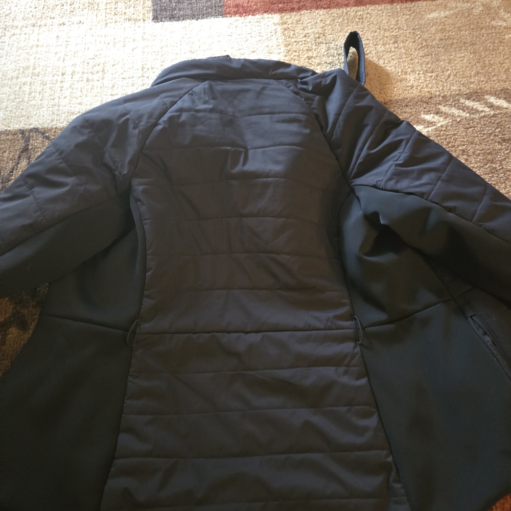 Athleta Black Shell Quilted Jacket - image 7